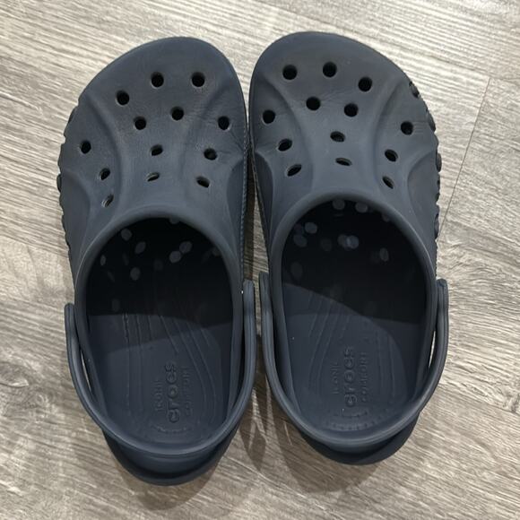 CROCS Baya Clog Navy Size 2 - Picture 4 of 9
